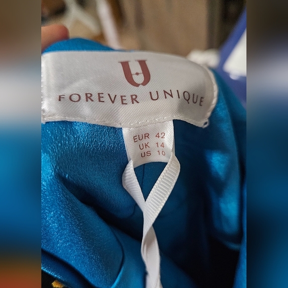 FOREVER UNIQUE Brighter Than the Sun Maxi Dress In Blue Floral. Size 10 NWT - Picture 5 of 16